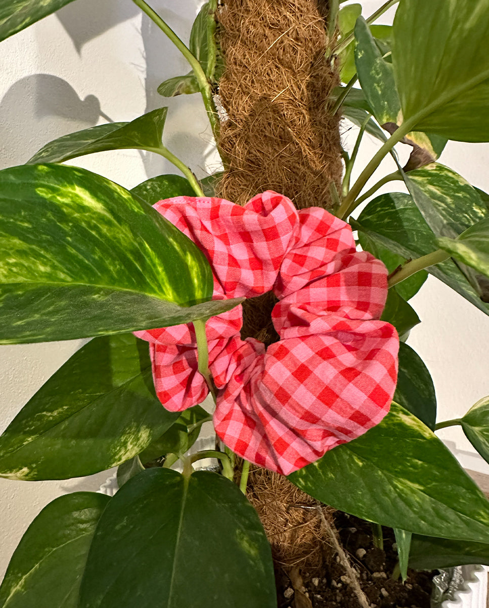 Handgemachte Scrunchies aus Baumwollstoff | Größen S M L Farben und Muster