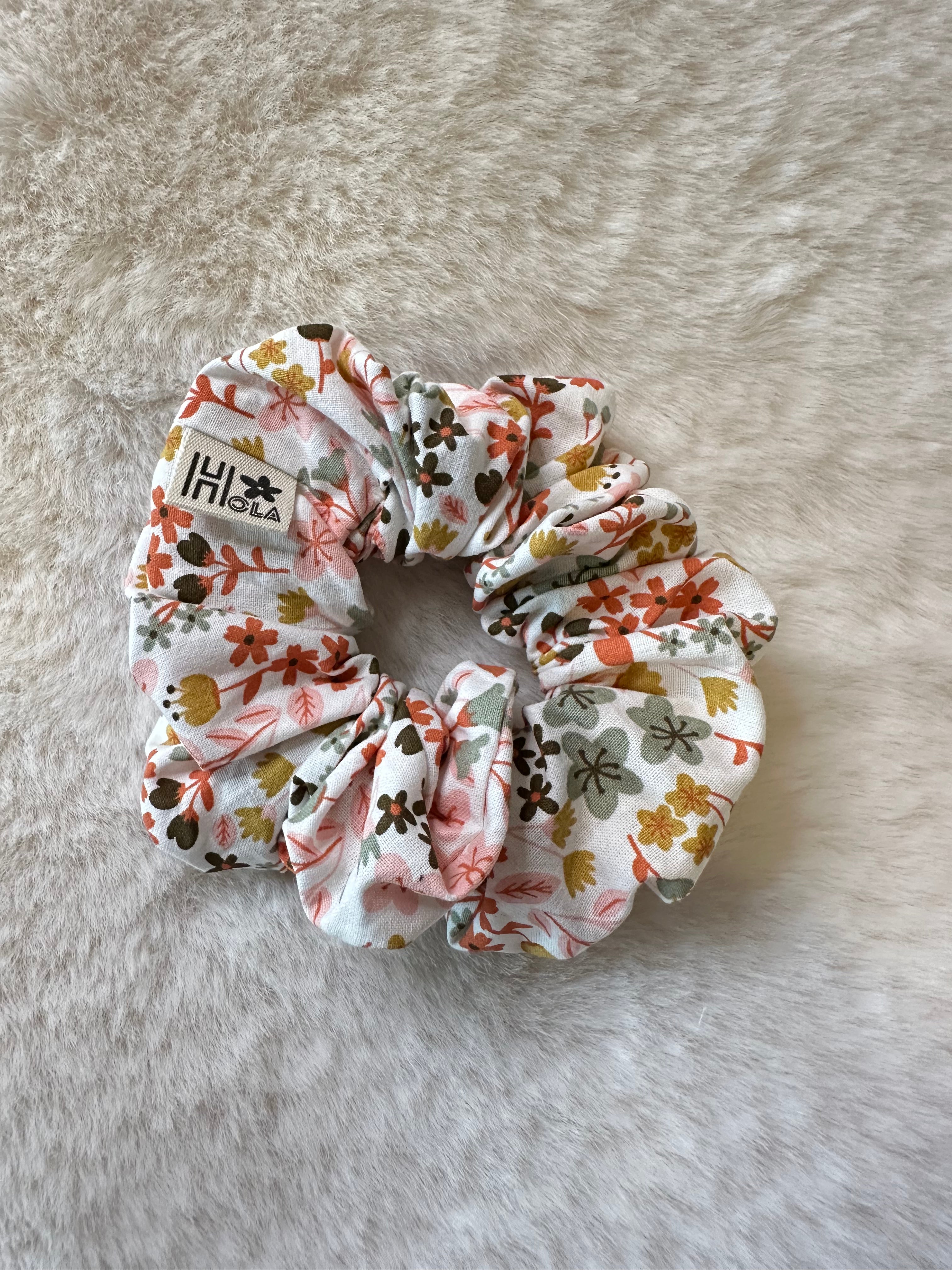 Handgemachte Scrunchies aus Baumwollstoff | Größen S M L Farben und Muster