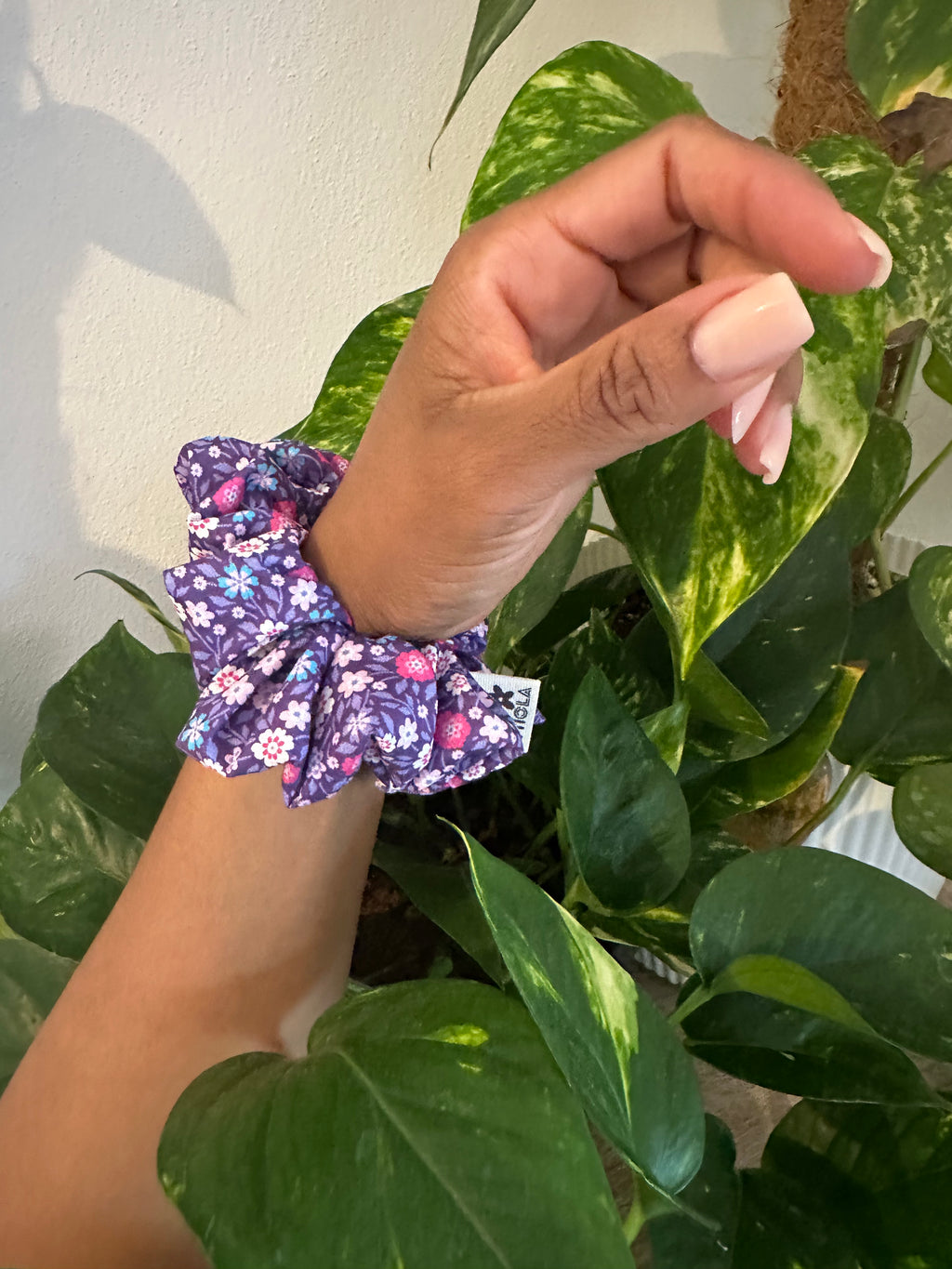 Handgemachte Scrunchies aus Baumwollstoff | Größen S M L Farben und Muster